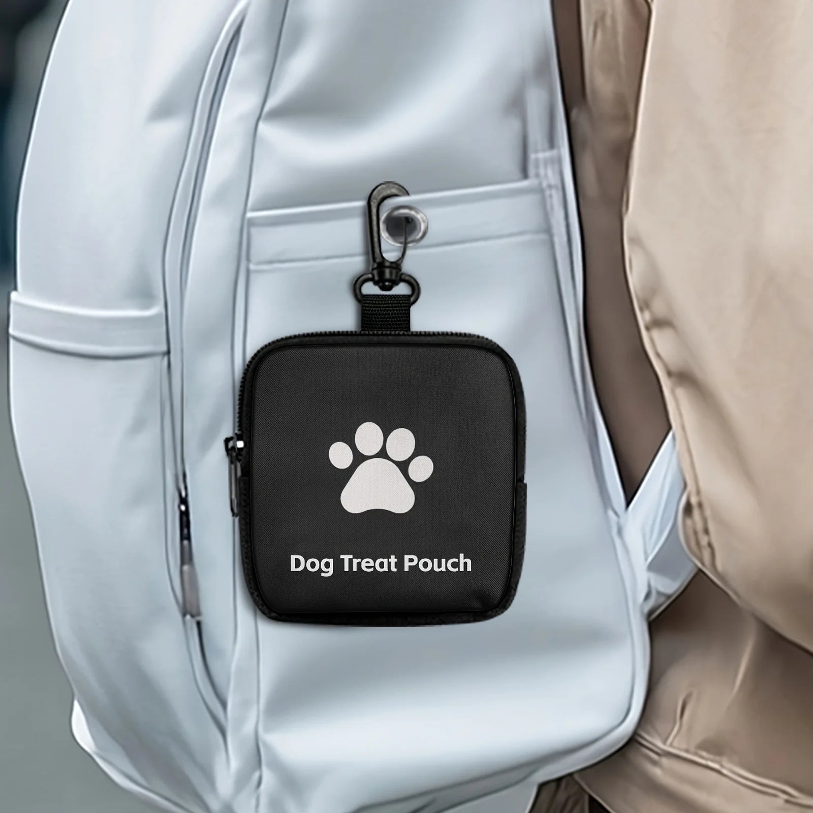 Dog Treat Training Bag — Portable Polyester Reward Pouch for Dogs & Cats